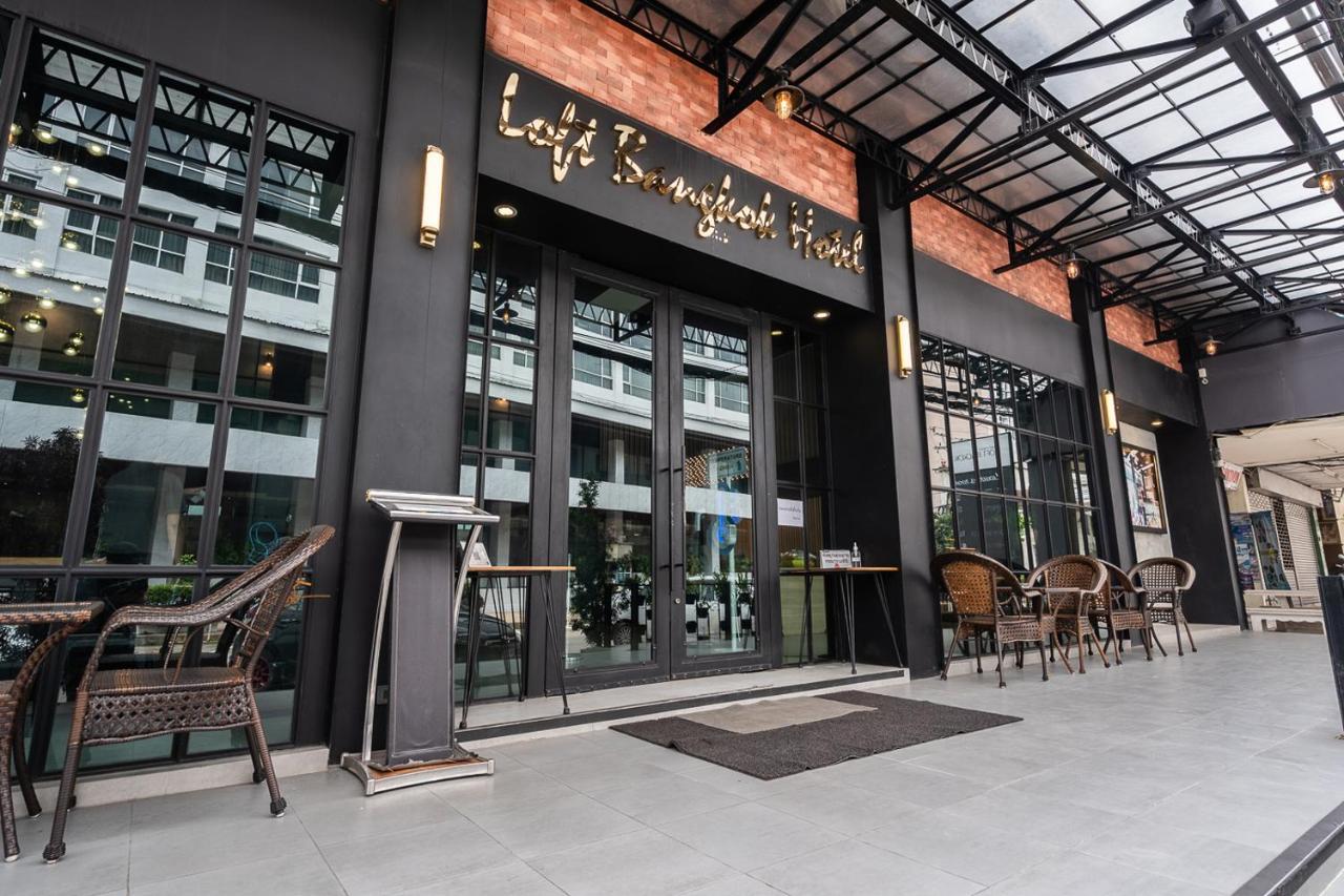 Loft Bangkok Hotel Exterior photo